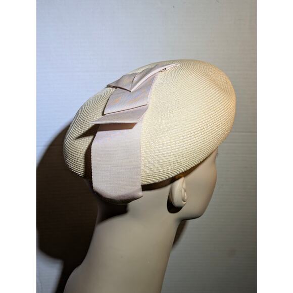Vintage 50s Rutz Nannette Chapeaux Cream Straw Pillbox Hat Bow Detail Mod main image 7